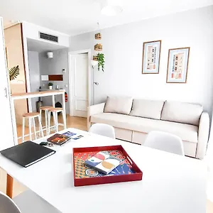 Appartement Torre Triana, Parking Free Gratis!, Séville