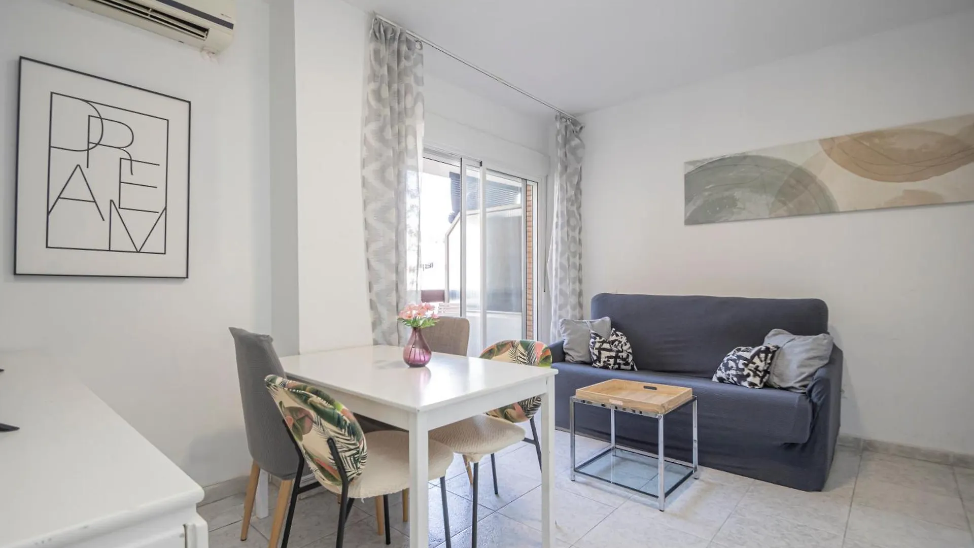 Perfect Getaway In Triana - 15M Walk Giralda Apartment Seville Spain